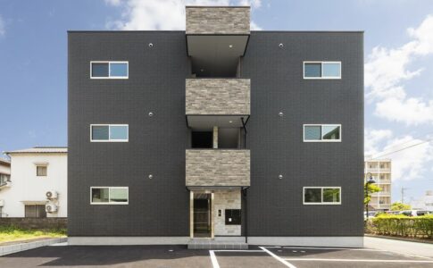 木造3階建てアパート　有限会社横溝工務店