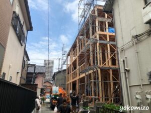 アパート新築工事　木造３階建てアパート　有限会社横溝工務店