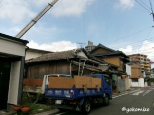 屋根瓦葺き替え工事　有限会社横溝工務店