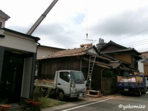 屋根瓦葺き替え工事　有限会社横溝工務店