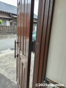 教会ドア修繕工事 着工前 有限会社横溝工務店